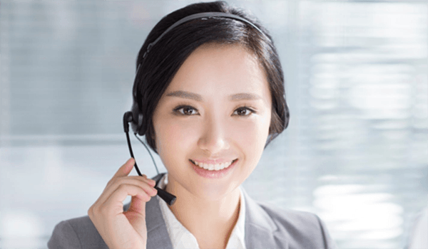 Xe tải vận chuyển hàng hóa