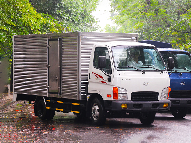 Xe tải 1 - 2.5 tấn